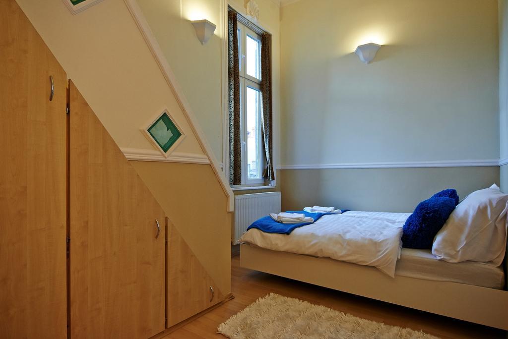 Budapest City Apartments Room photo
